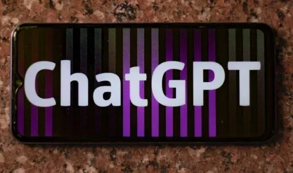 ChatGPT почав блокувати запити на копіювання стилю відомих авторів: причини та наслідки
